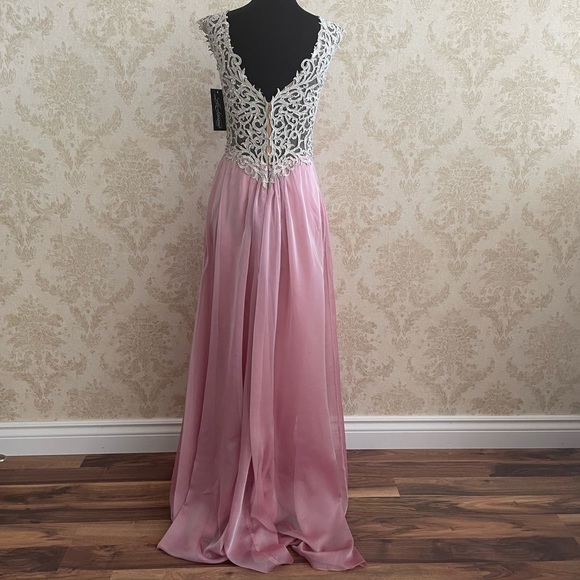 BNWT La Femme chiffon gown - Picture 5 of 10